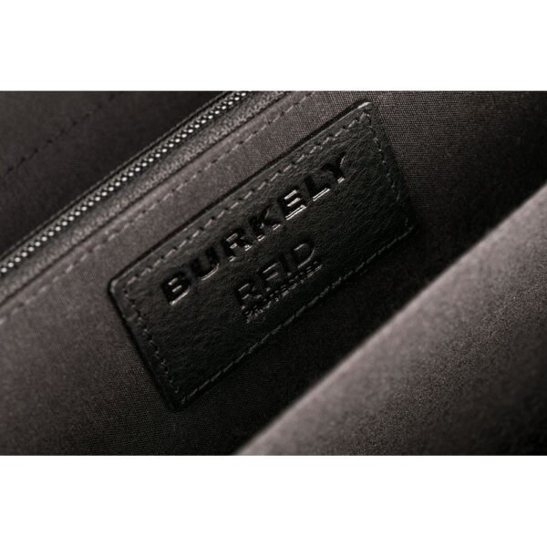 Burkely Antique Avery 15.6” Laptopsleeve Black