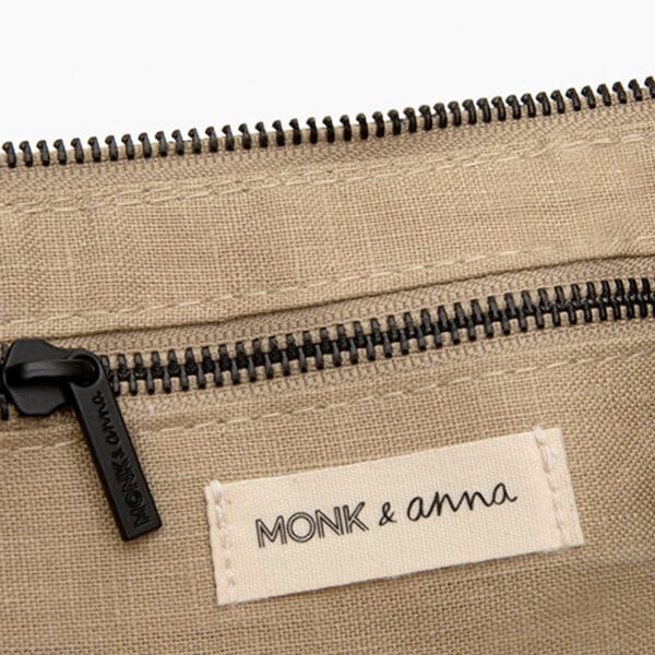 Monk & Anna Farou Half Moon Bag Grain Pistachio