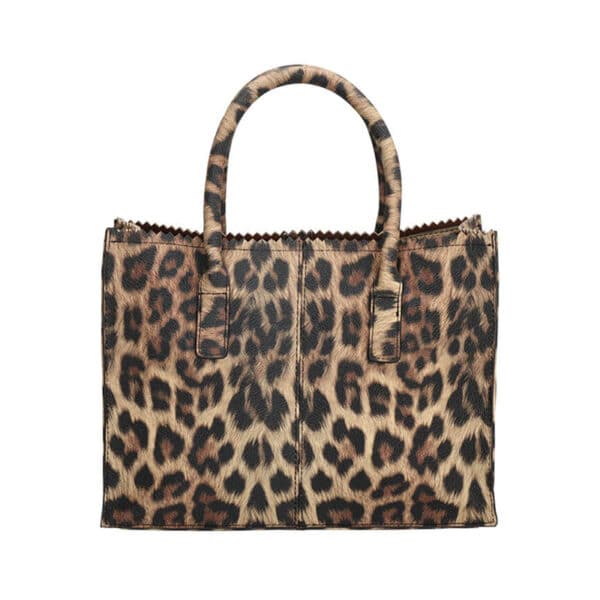 Zebra Trends Shopper Lisa S Leopard