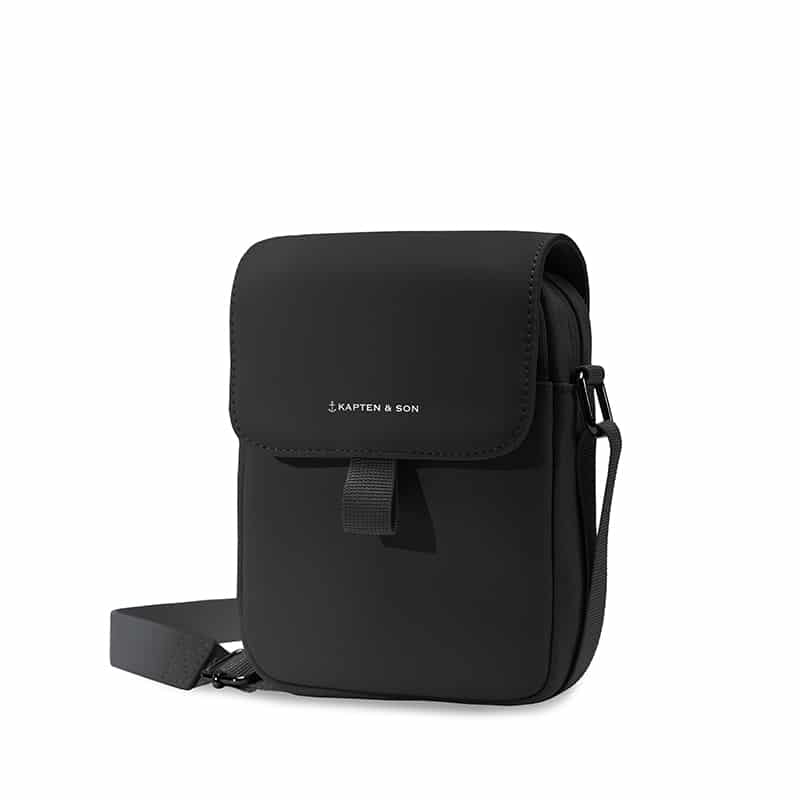 Kapten & Son Mala All Black — THEBAGSTORE.nl