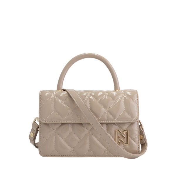 NIKKIE Amna Patent Shoulderbag Hummus/Gold