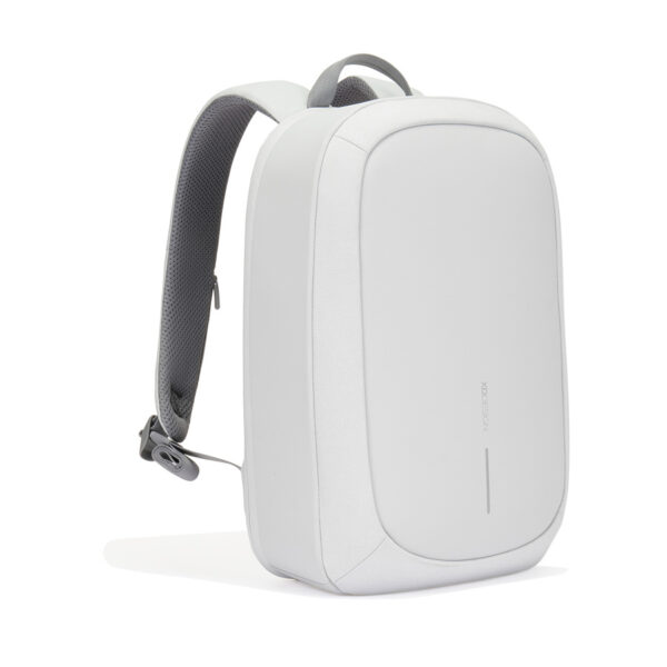 Zorgeloos op pad met de XD Design anti-diefstal rugzak 4 XD Design Bobby Edge Off White 2 600x600 1